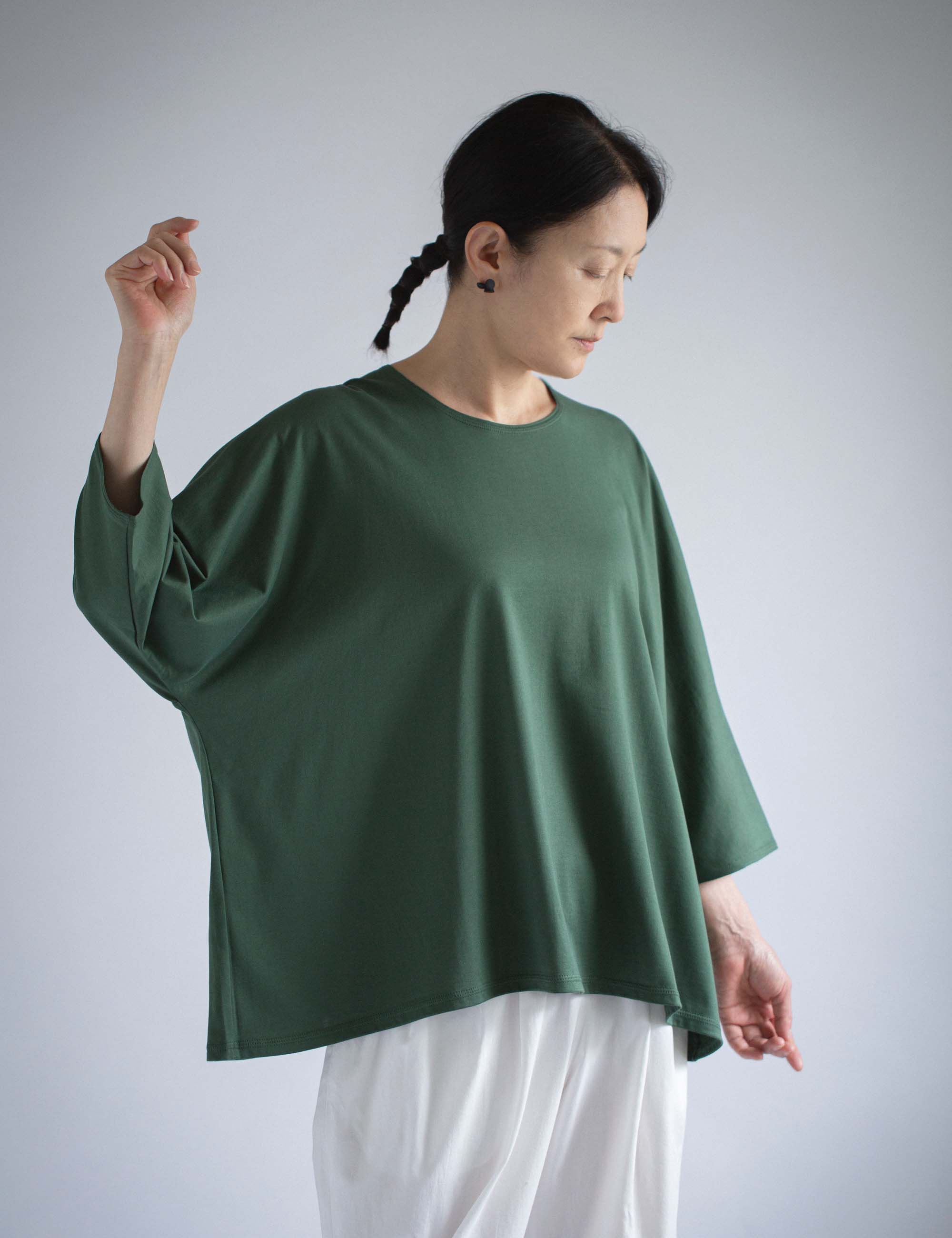 【JURGEN LEHL/ヨーガンレール】アニマル柄　長袖シャツ　総柄　ゆったり 7.コットンのレディスTシャツ(sale) / ヨーガンレール