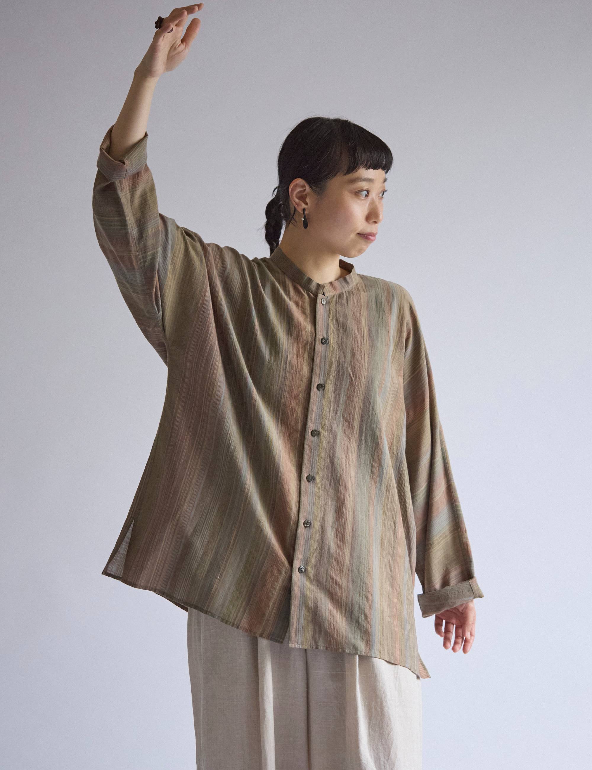 18.シルクコットンストライプのレディスブラウス (sale) / ヨーガン