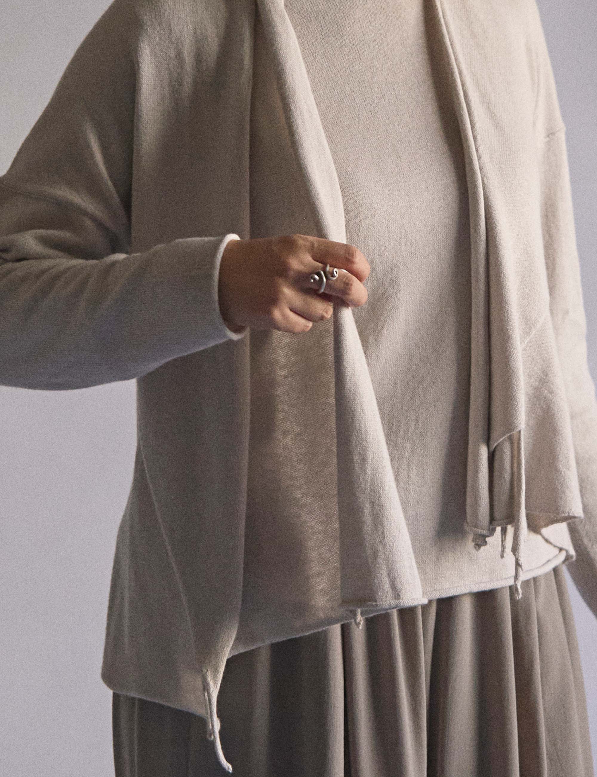 21.コットンカシミヤのレディスニットカーディガン (sale) / ヨーガン