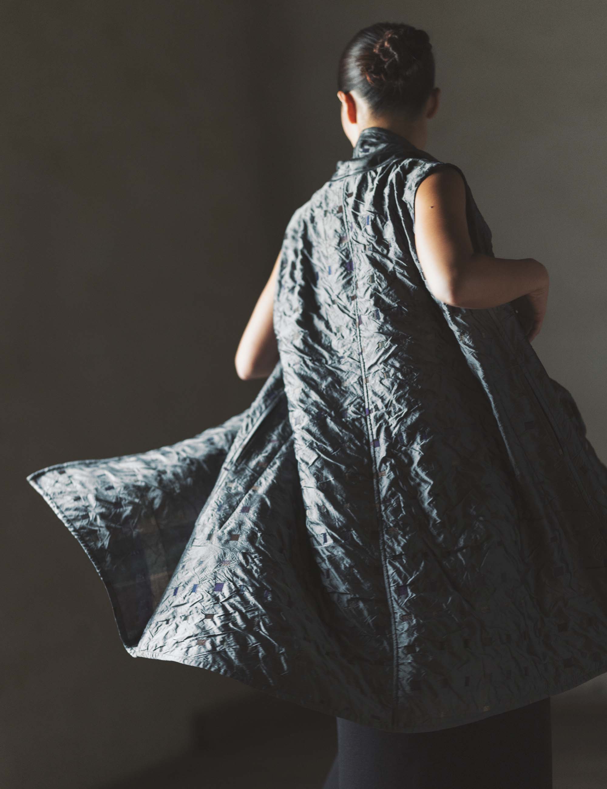 シルクウール二重織りのレディスベスト / ヨーガンレール | ヨーガン