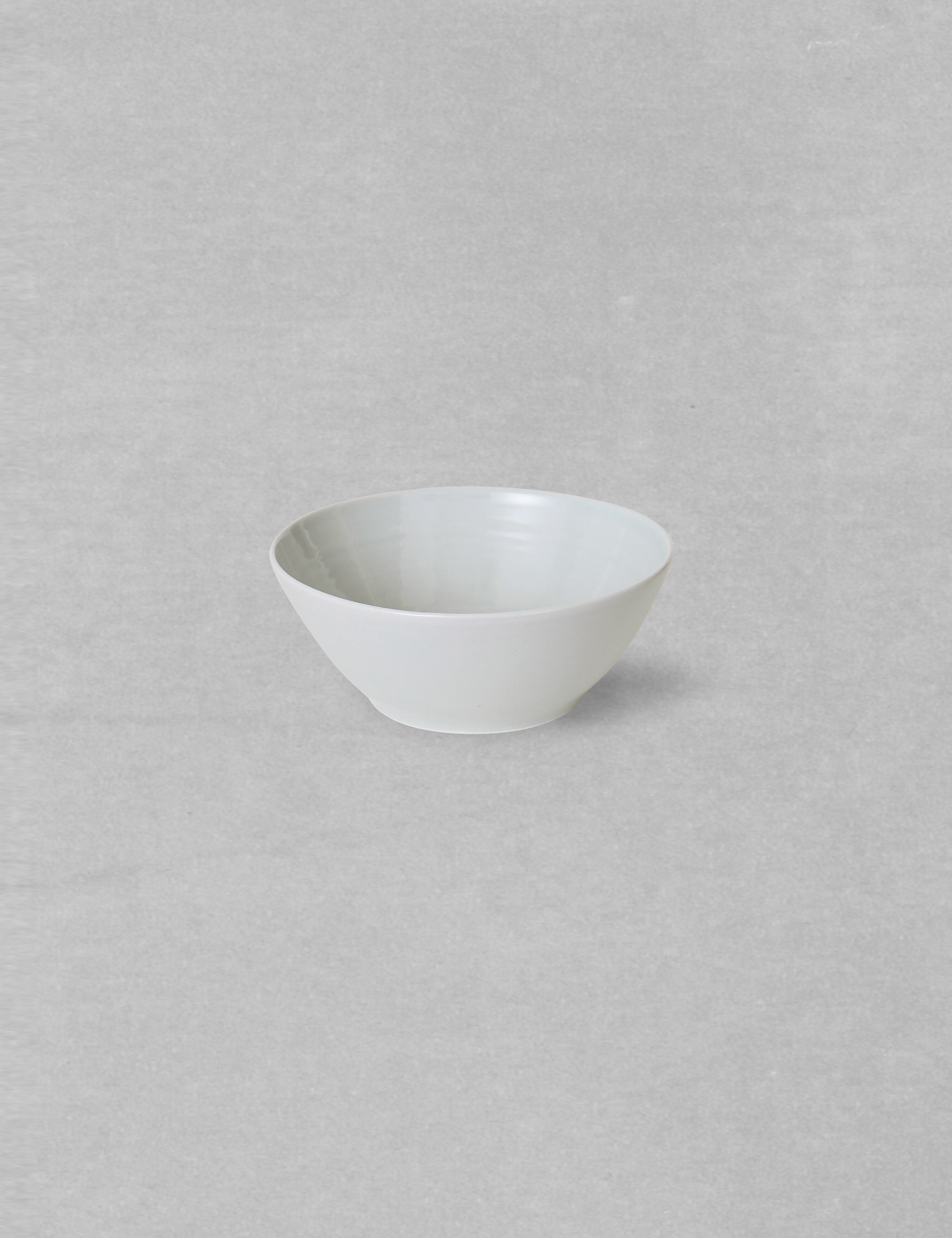 白磁 瑠璃磁の浅碗 / ババグーリ