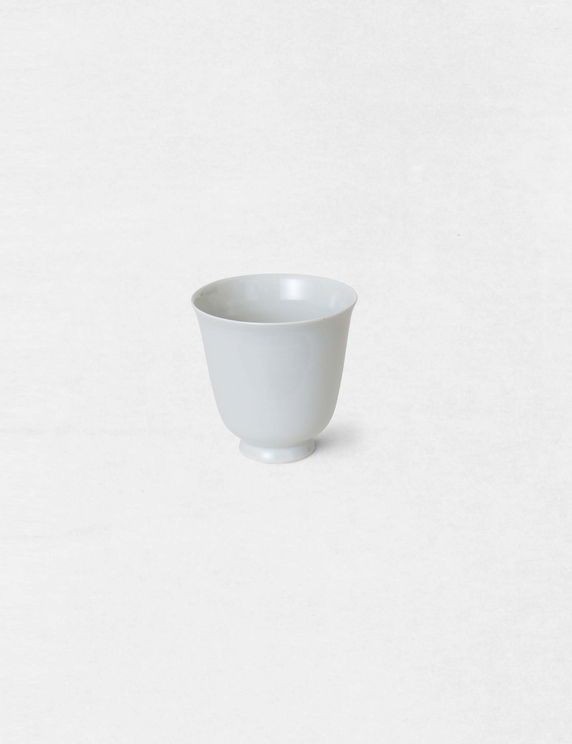 白磁 瑠璃磁の湯呑 / ババグーリ