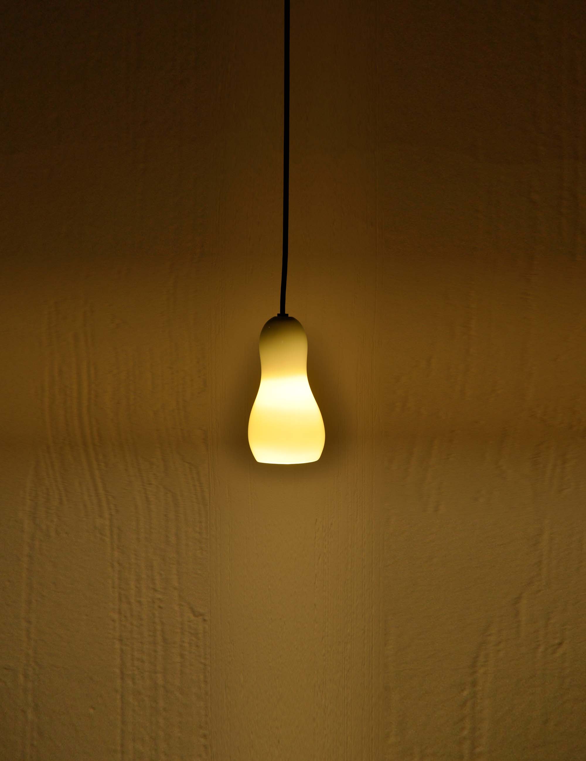 宙吹きガラスのペンダントランプ / ババグーリ | ヨーガンレール