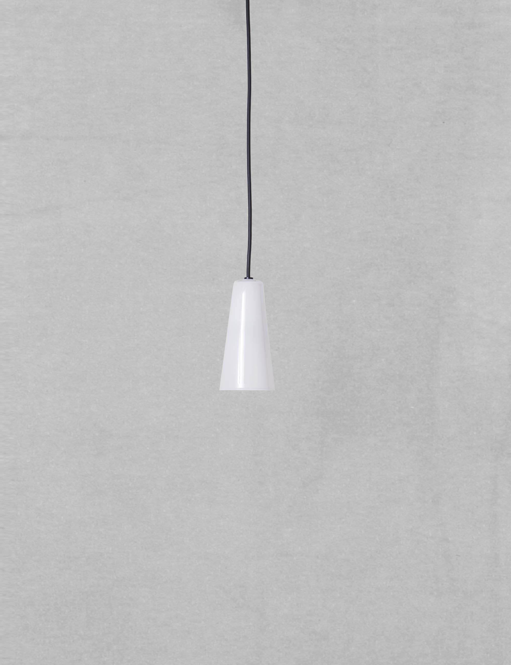 宙吹きガラスのペンダントランプ (クリア) / ババグーリ | ヨーガン