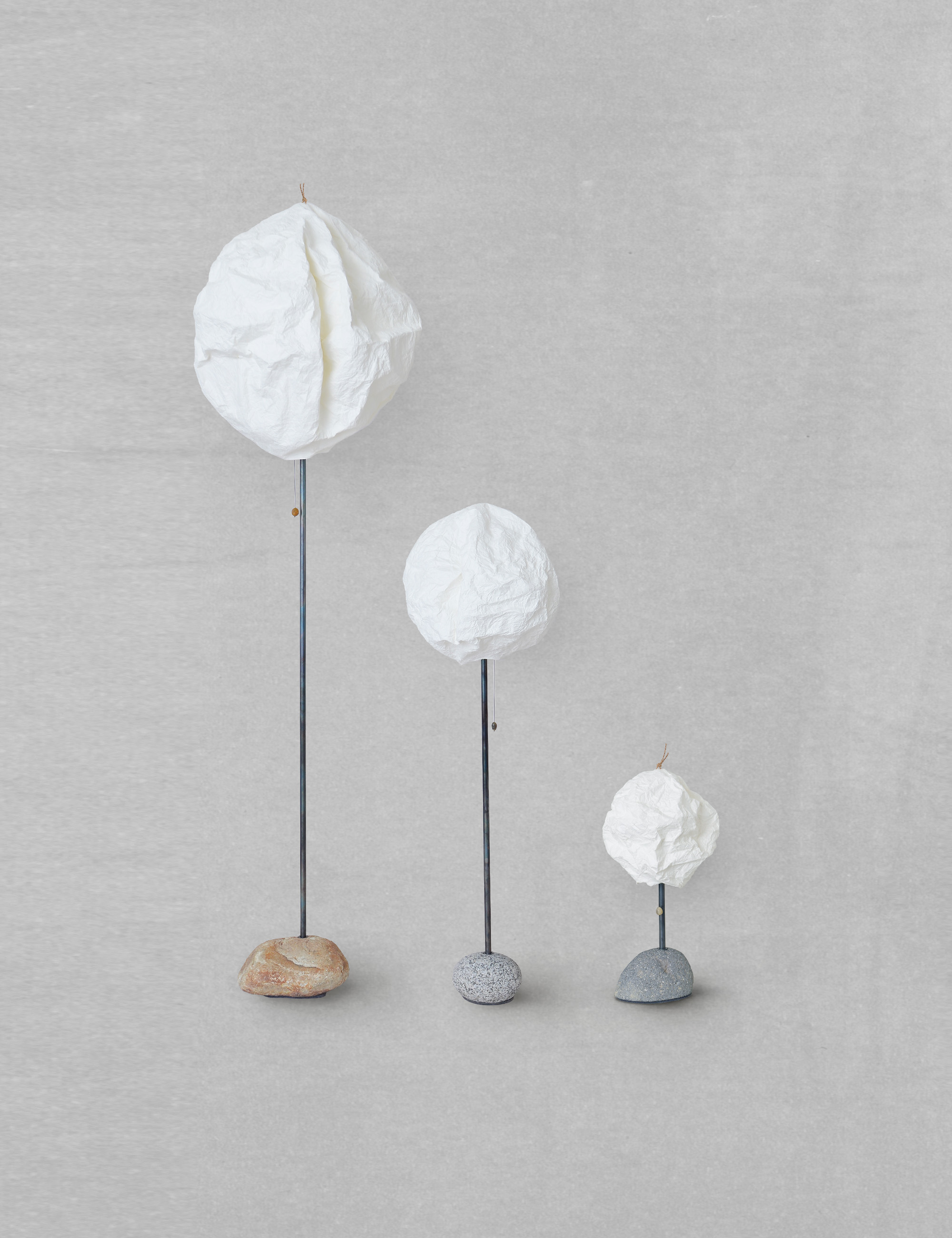 水墨手漉き和紙ランプ 和紙ランプの新工房「KASOKEKI lamp」設立。自然素材で作られる