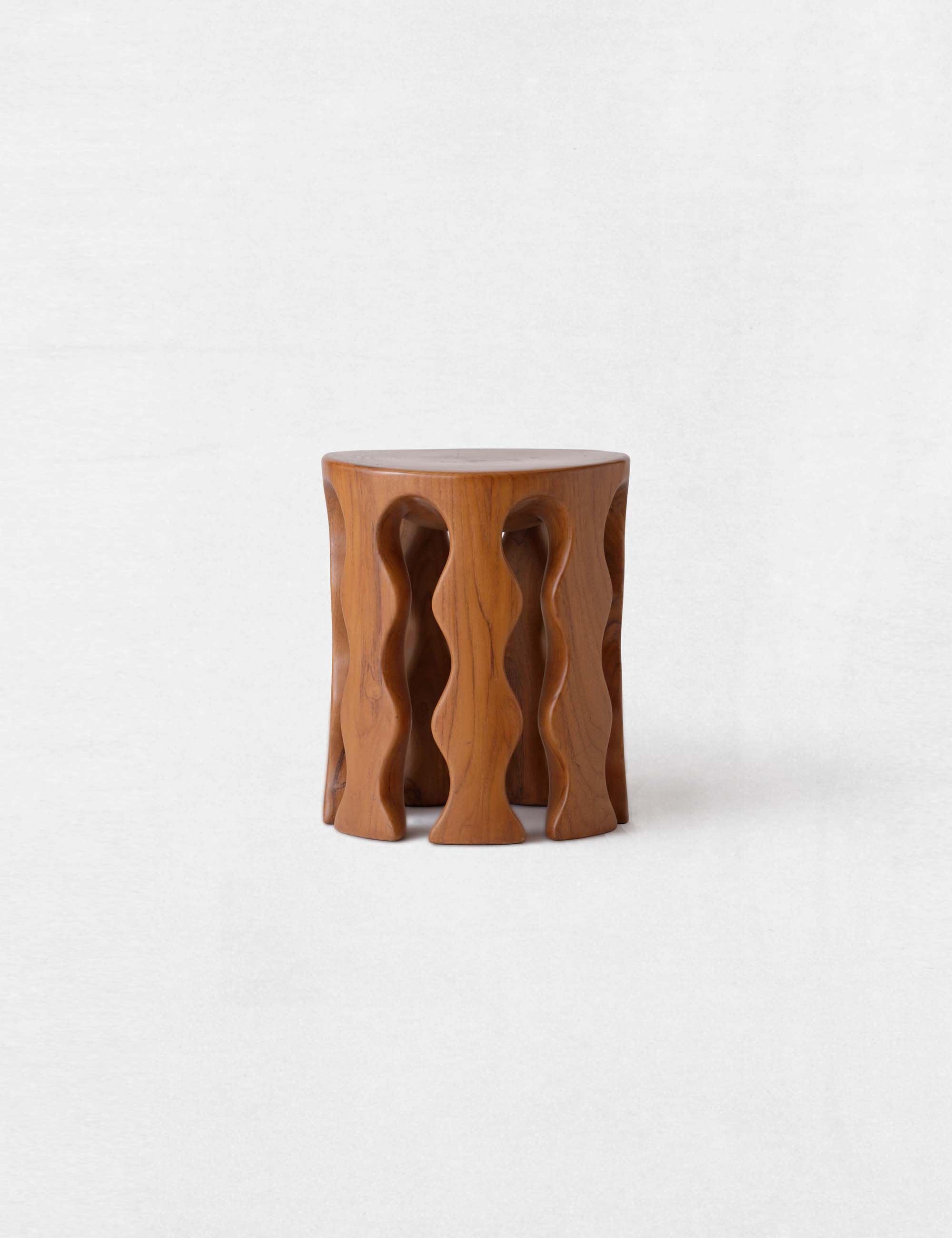 一木造りのスツール / ババグーリ | ヨーガンレール ババグーリ