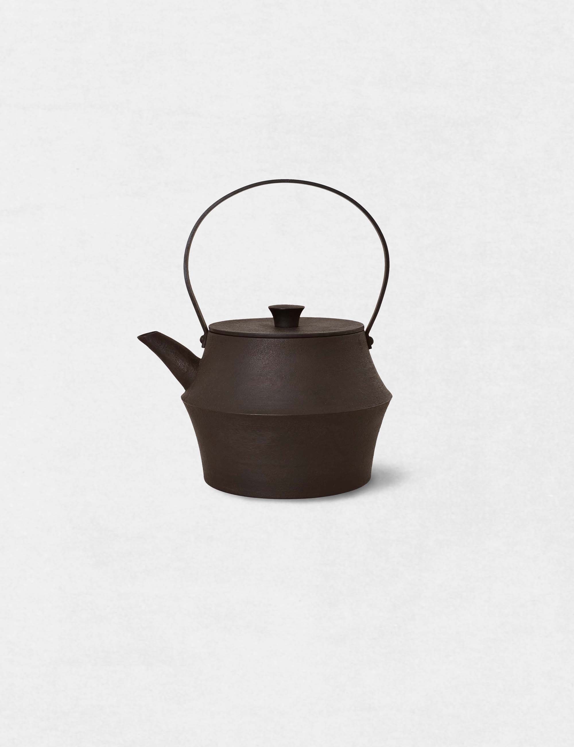 ババグーリ　南部鉄ケトル　/ ヨーガンレール 南部鉄器のケトル (L) / ババグーリ | ヨーガンレール ババグーリ