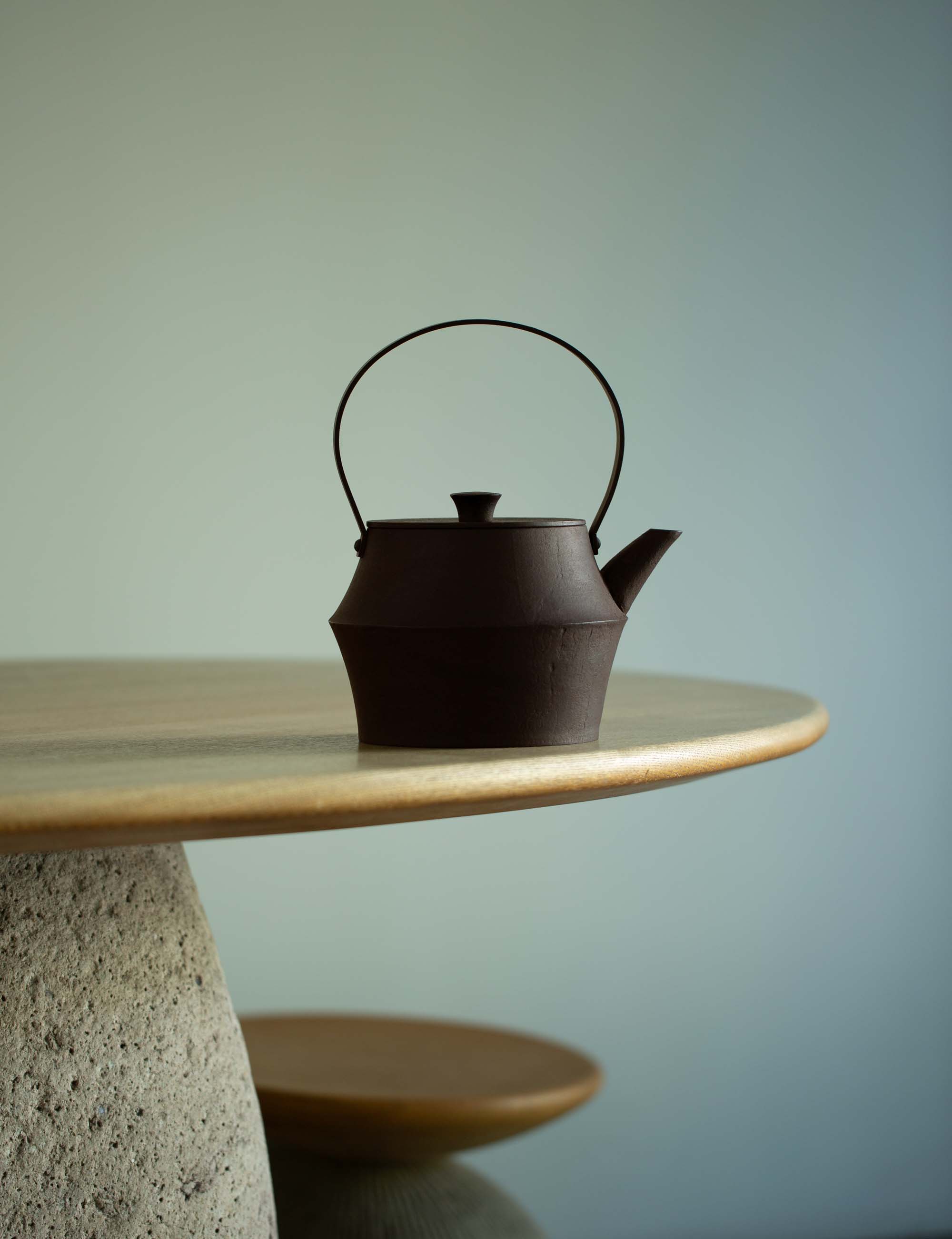 ヨーガンレール/ババグーリ　鉄瓶　黒 南部鉄器のケトル (L) / ババグーリ | ヨーガンレール ババグーリ