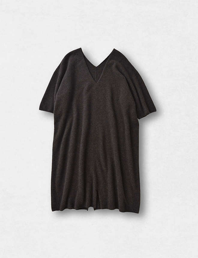 ヨーガンレール☆シルクウール トップス/上質 細番手ニット/グレー×黒 ストライプ/新品 未使用♪ Boutique BIGI 浜松店