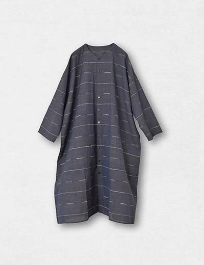 ヨーガンレール　カシミヤ100% リブタートルネックニット ヨーガンレール カシミヤ100% リブタートルネックニット割引