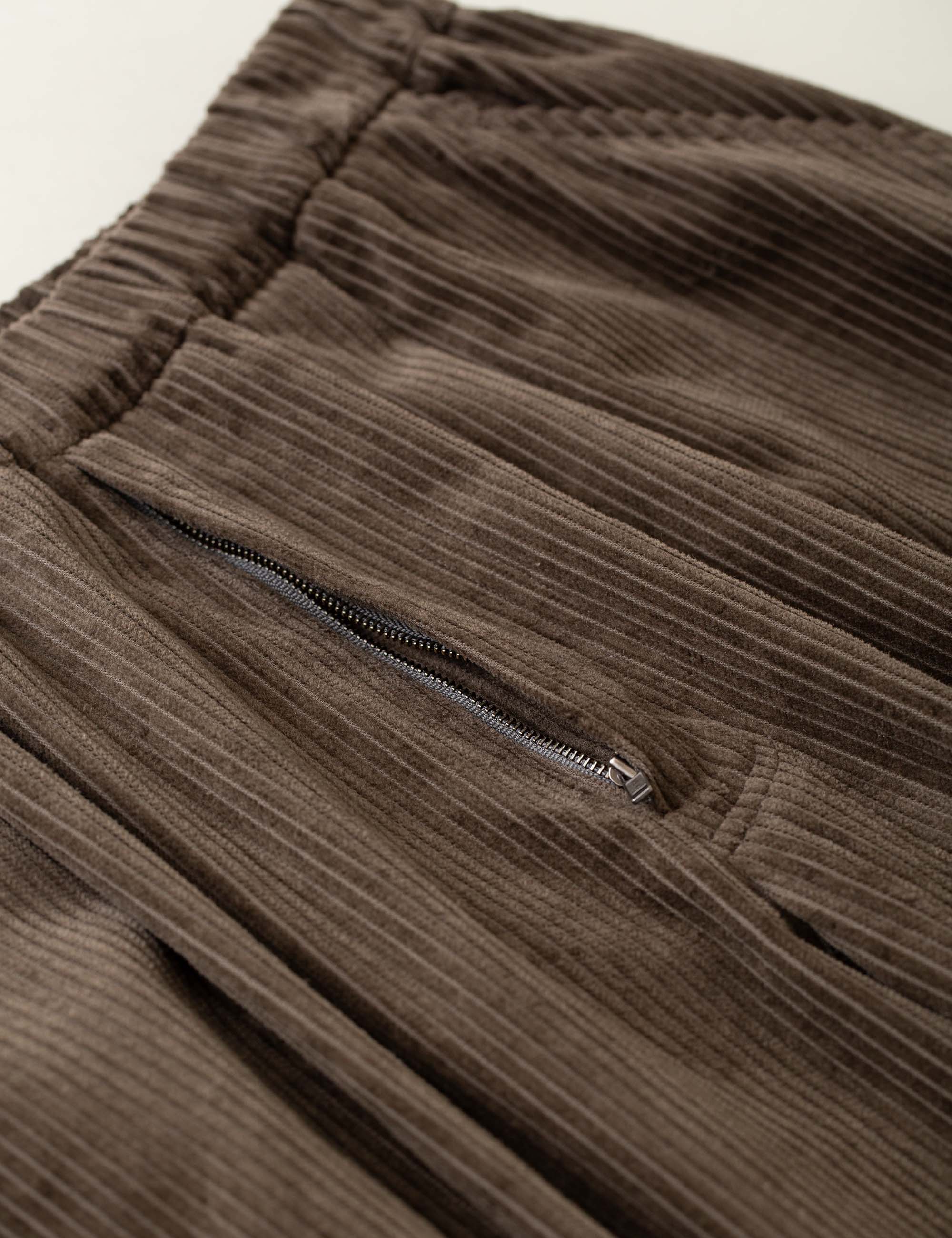 ヘンプコットンコーデュロイのメンズパンツ / ババグーリ | ヨーガン