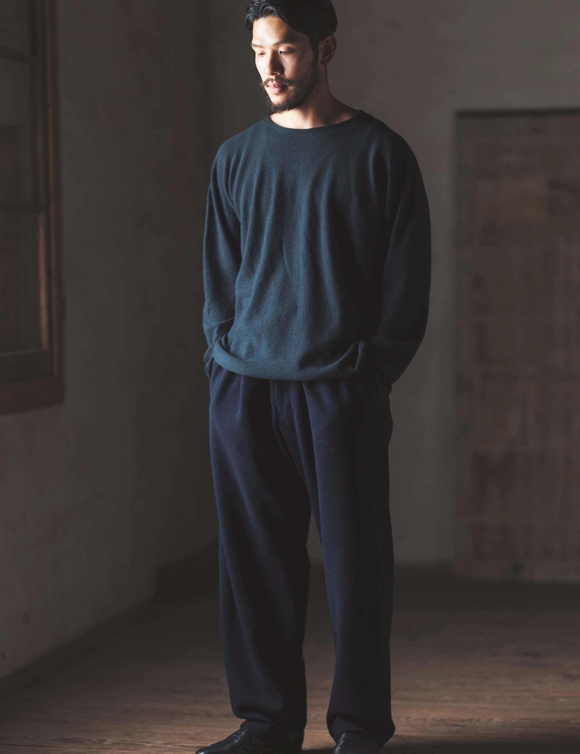 新品未使用 タグ付きヨーガンレール ババグーリ カシミヤ バーガンディ スヌード 新品未使用 タグ付きヨーガンレール ババグーリ カシミヤ バーガンディ